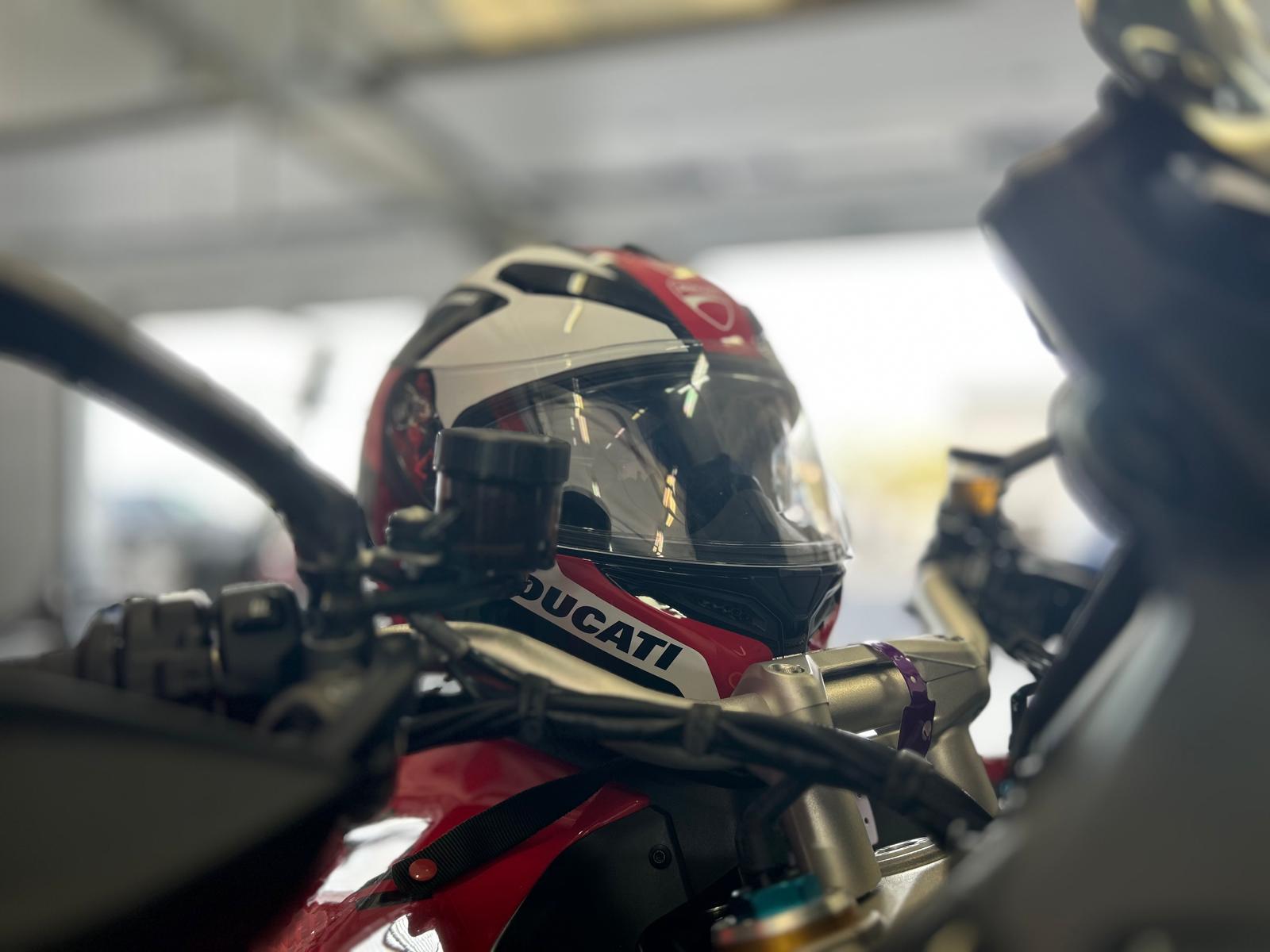 1207fc61-8243-46c9-a903-a46121787121